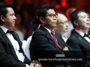 姚明身旁的,壮汉,公斤,足球盘口网站官网,足球盘口网站App,足球盘口网站下载,足球盘口网站登录,足球盘口网站平台